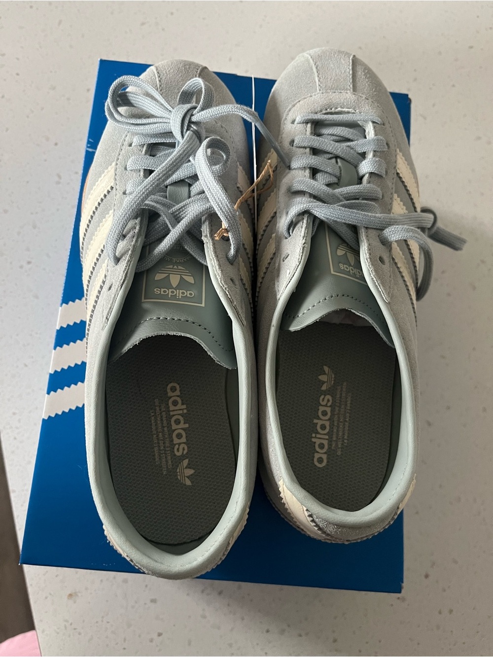 NEW In Box Adidas Tokyo In Sage Size 7 - Picture 9 of 9